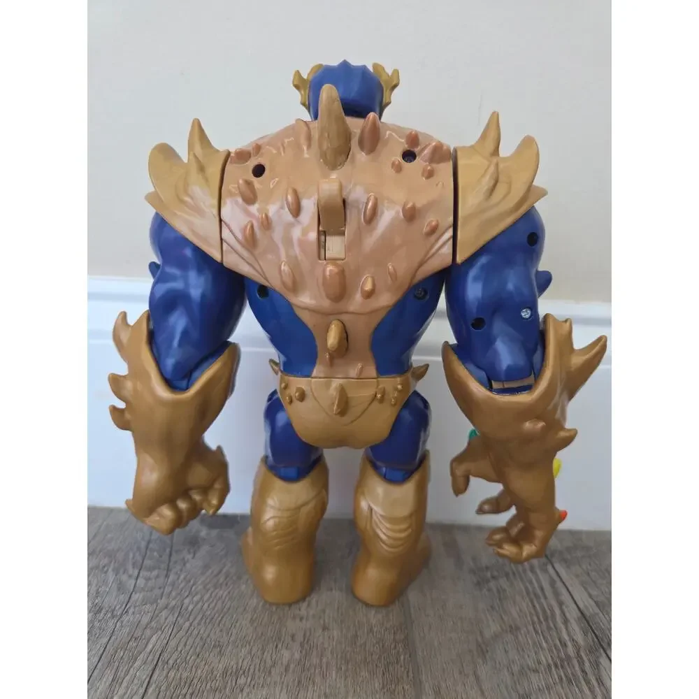 Marvel Mech‎ Strike Monster Hunters Thanos 9